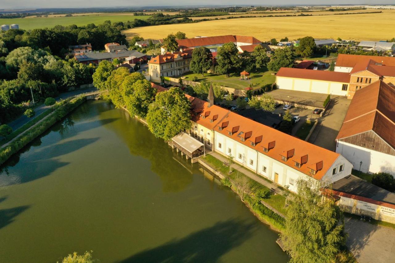 Hotell Certousy 3*