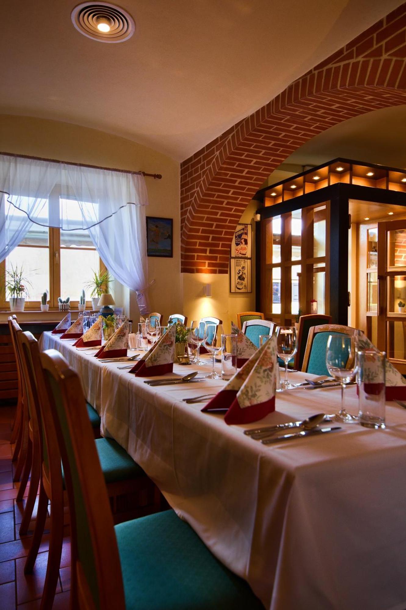 Hotell Certousy